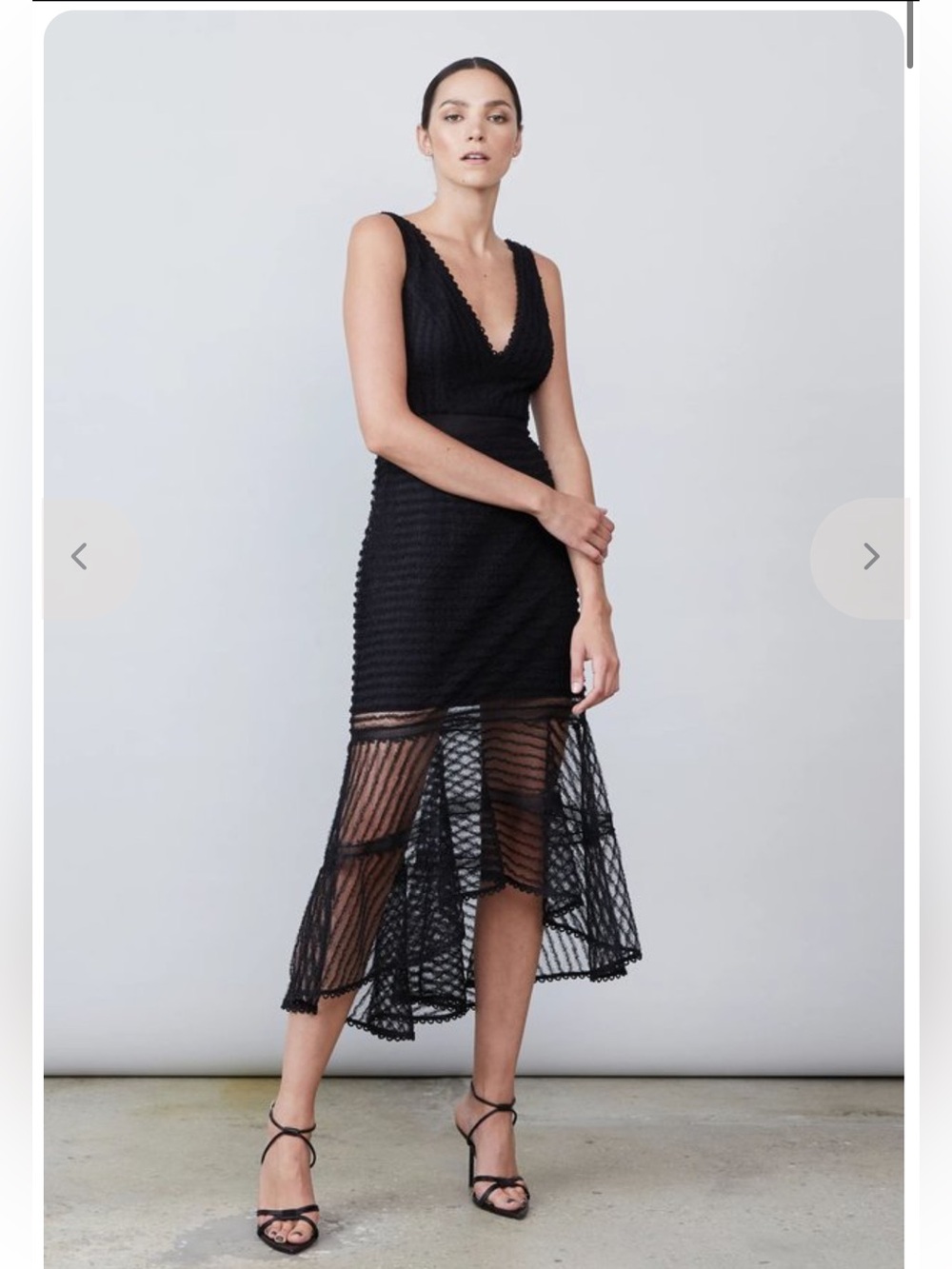 Allen Schwartz Maxwell Deep V-Hi Lo
Dress black mesh size 0/ XS